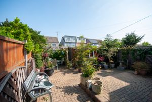 Courtyard Garden- click for photo gallery